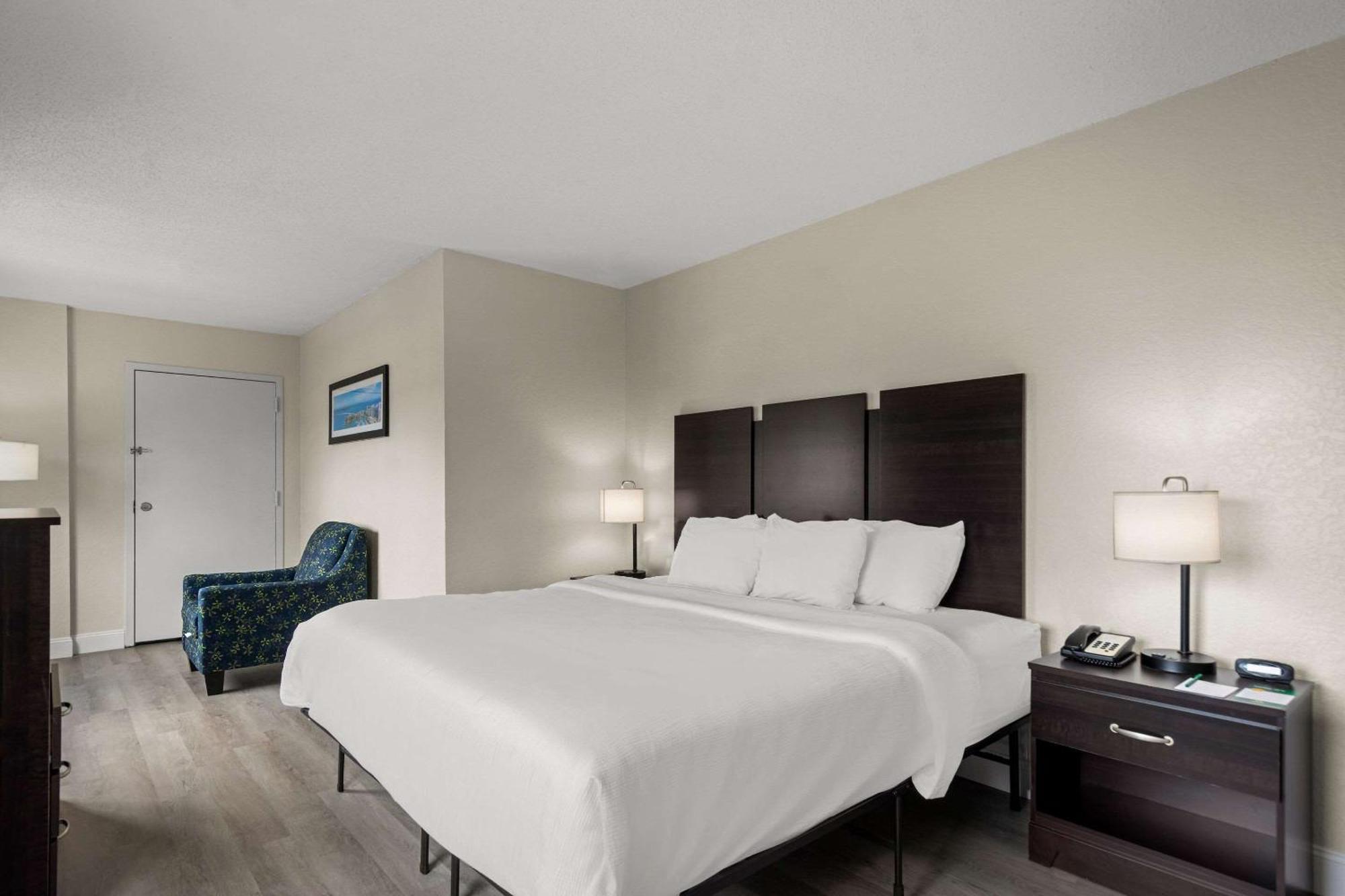 Quality Inn Sarasota I-75 Vamo Exterior photo